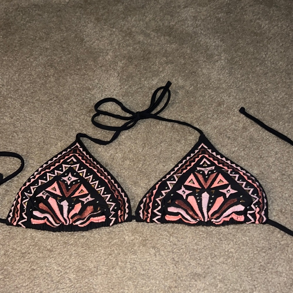 Bikini top